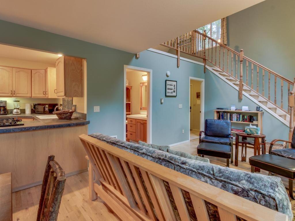 Roaring River Retreat Welches Exterior photo